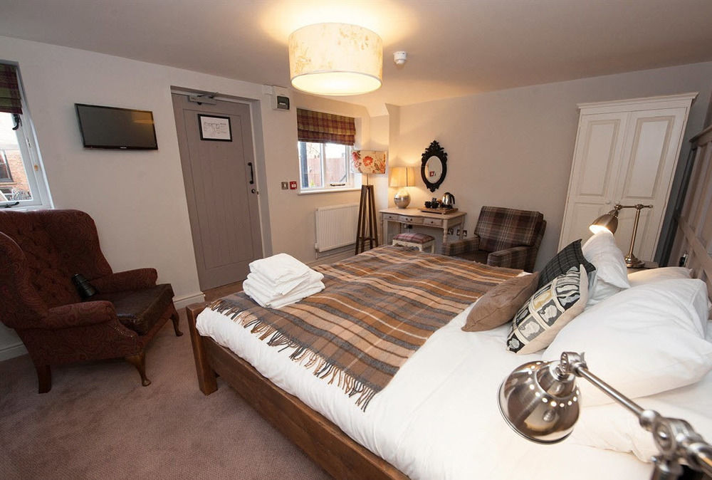 The Carnarvon Arms Hotel Newbury  Ngoại thất bức ảnh
