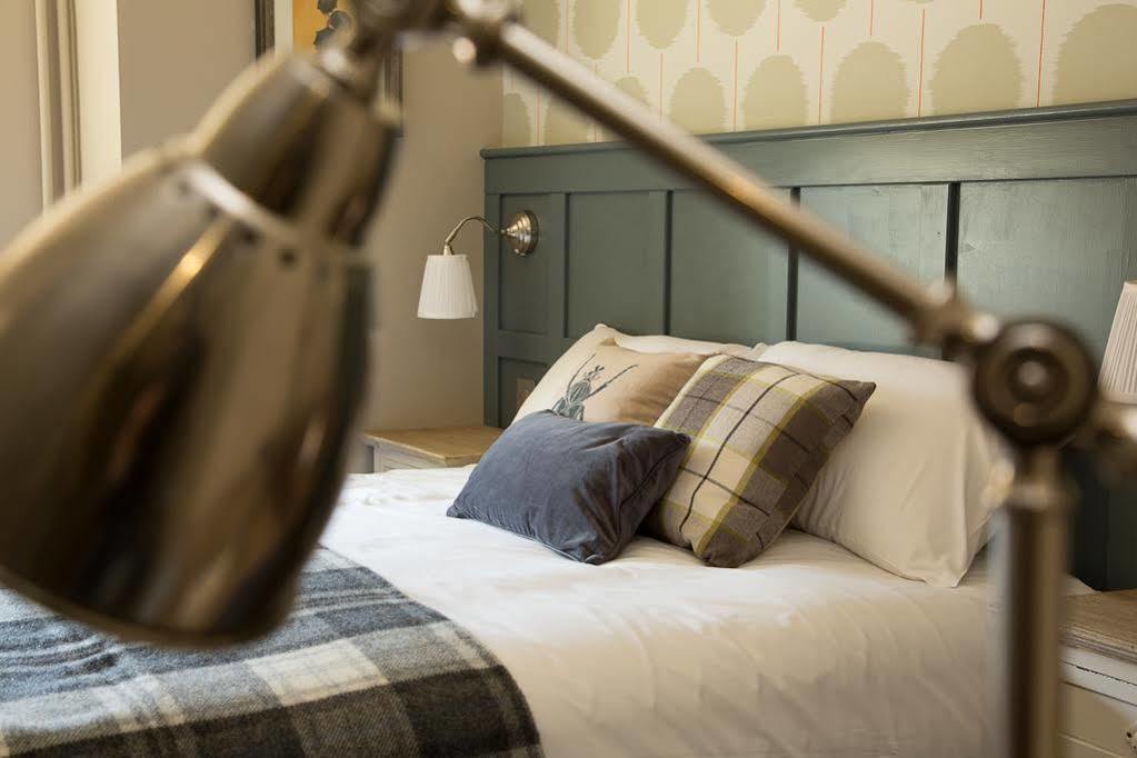 The Carnarvon Arms Hotel Newbury  Ngoại thất bức ảnh