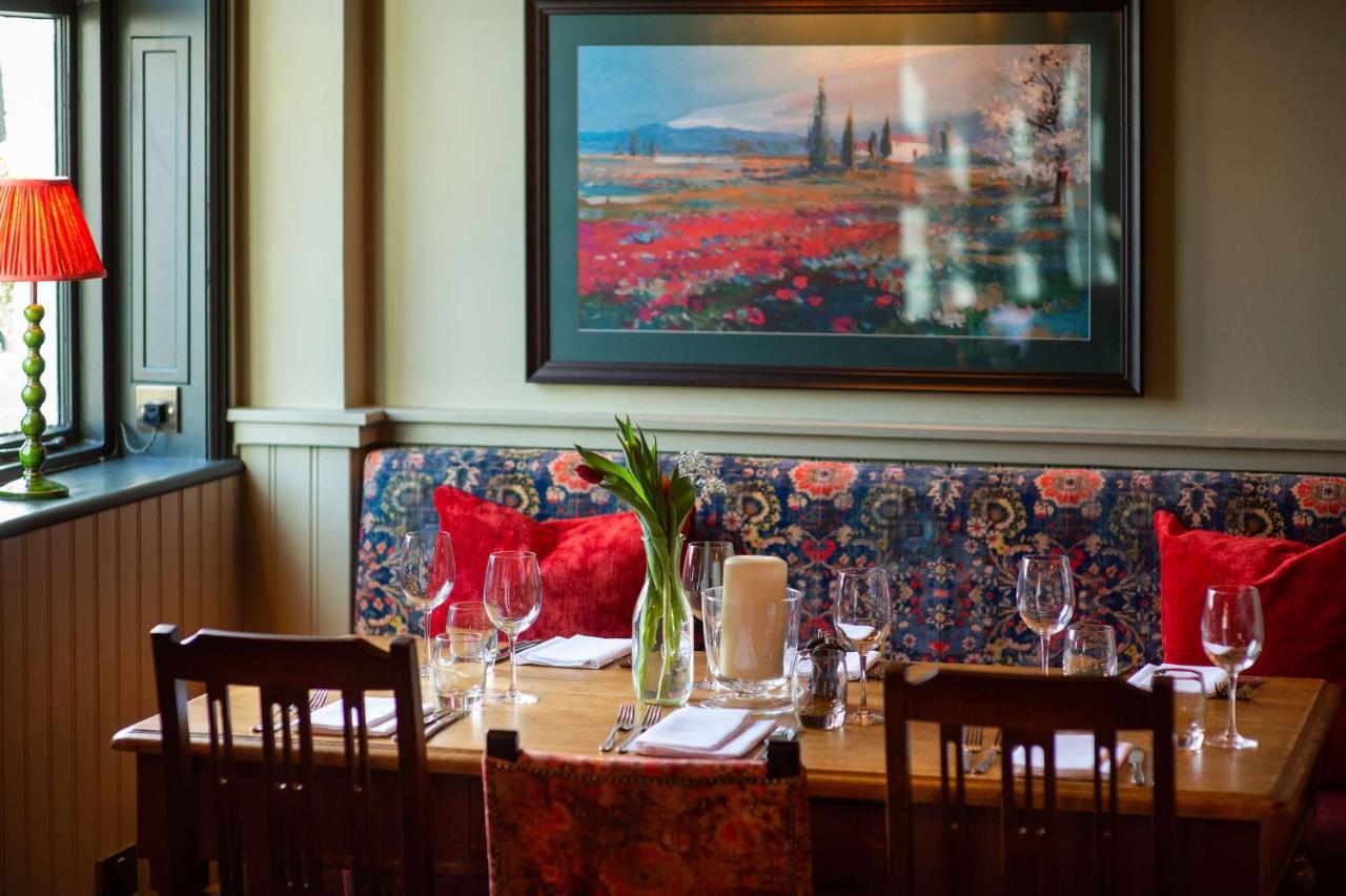 The Carnarvon Arms Hotel Newbury  Ngoại thất bức ảnh