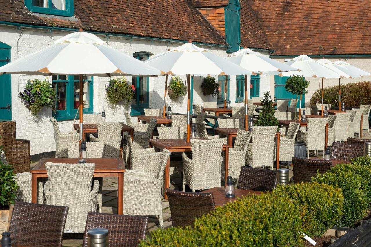 The Carnarvon Arms Hotel Newbury  Ngoại thất bức ảnh